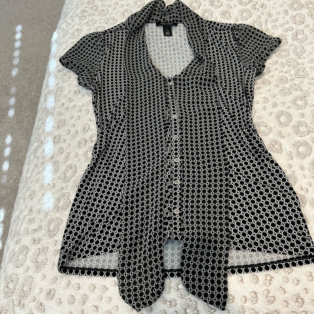 White House Black Market Size Small Blouse